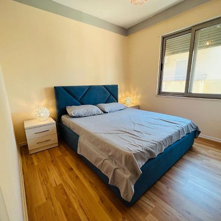 Blue City Apartment Durres Exterior photo