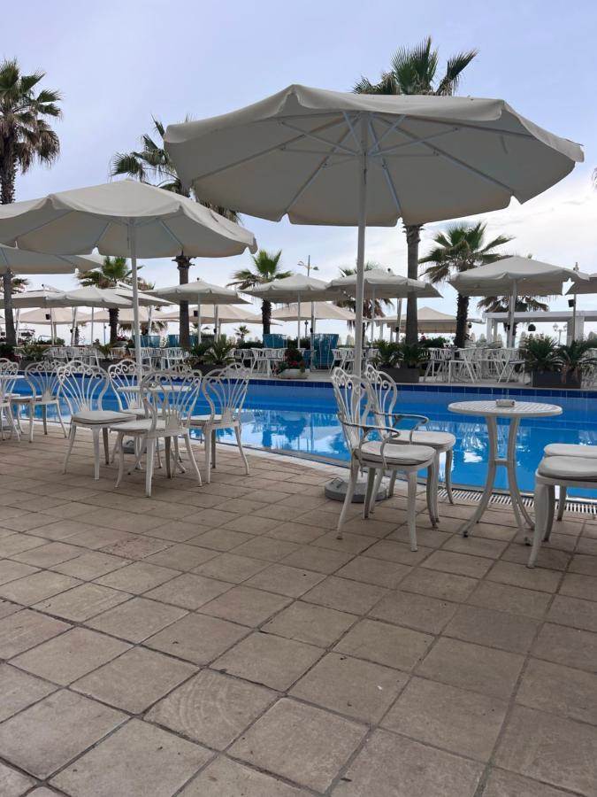 Blue City Apartment Durres Exterior photo